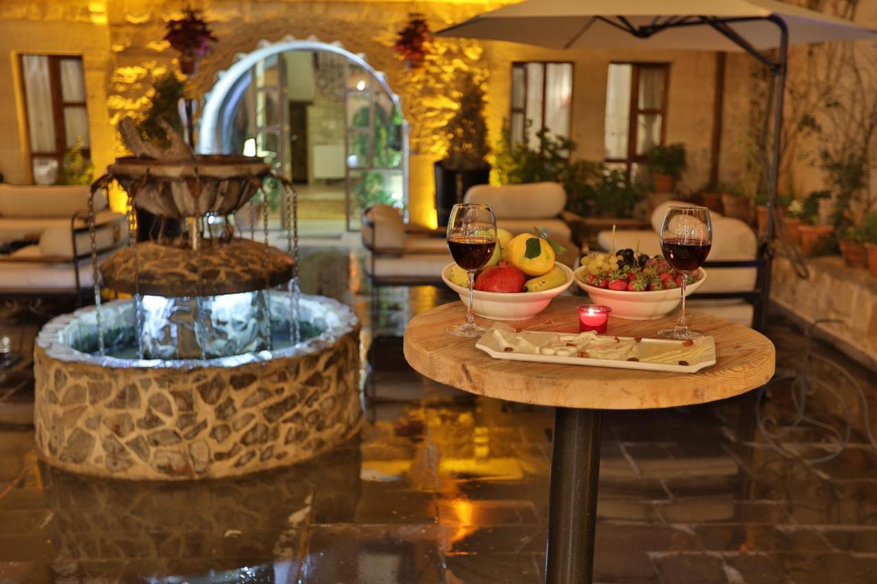 Aja Cappadocia Cave Hotel Ürgüp Zewnętrze zdjęcie